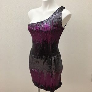 Y2K Barbie Like dress